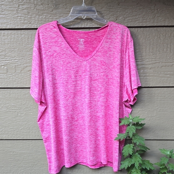 Real Essentials Pink Short Sleeve V-neck Tee 3x - Picture 2 of 6